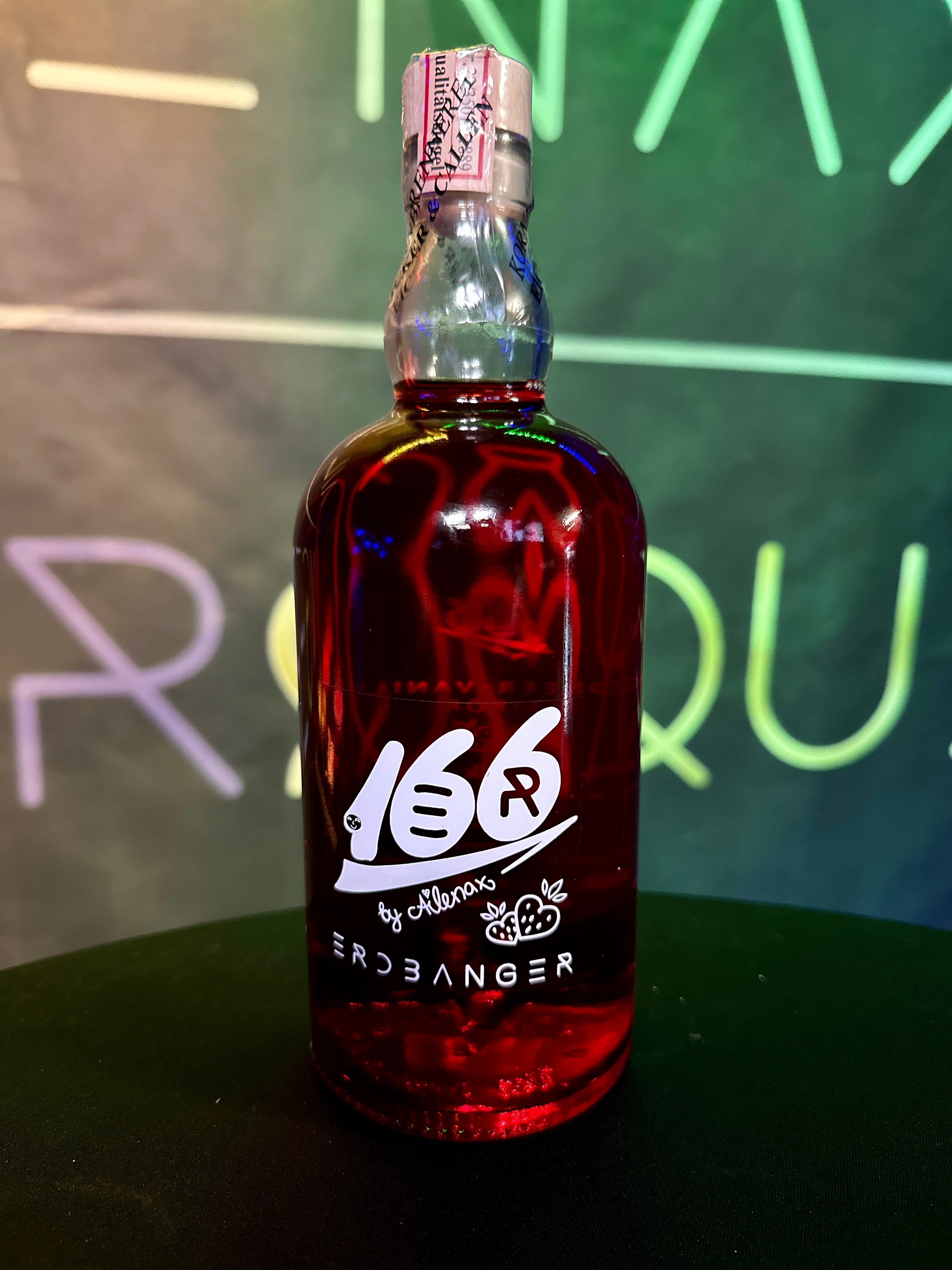 Laden Sie das Bild in den Galerie-Viewer, 166ER Erd • Banger Likör